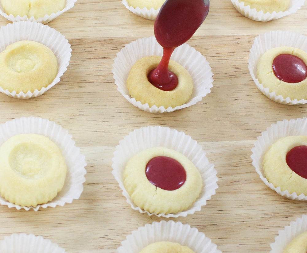 北欧ハチミツをたっぷりとのせて出来上がり